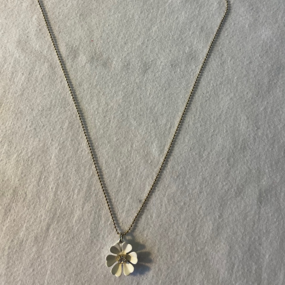 Betsey Johnson Short Flower Necklace